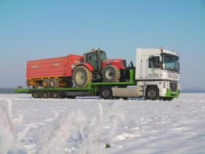 transport matériel de fenaison, translyre, transport de matériel agricole, transport auto-chargeuse