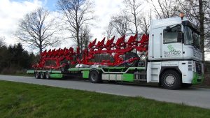 transport charrues, translyre, transport matériel agricole, transport déchaumeur, transport decompacteur